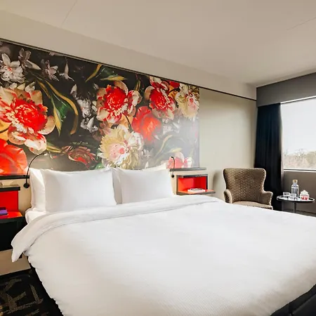 Leonardo Babylon Гаага