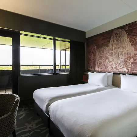 Leonardo Babylon 海牙