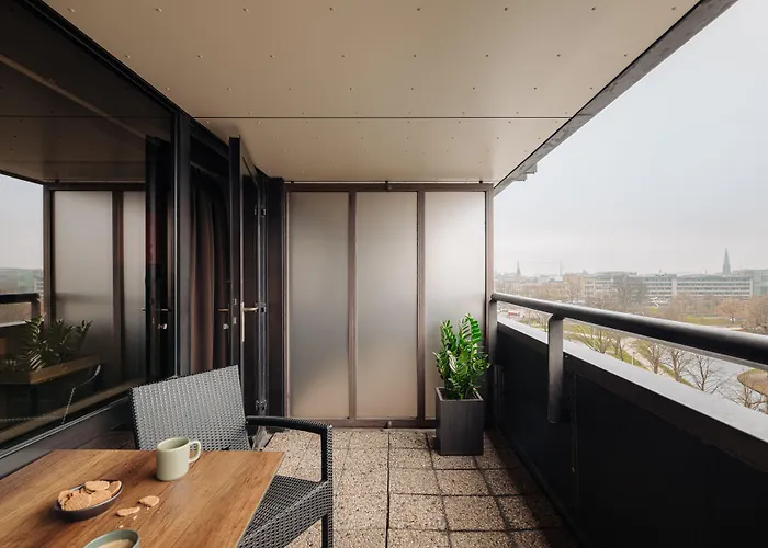 Leonardo Babylon La Haye