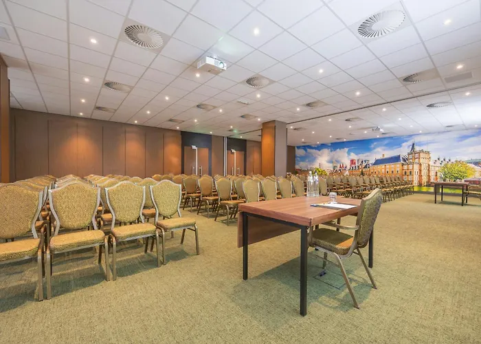 Hotel Leonardo Babylon