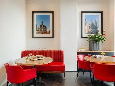 Babylon 4* Haag